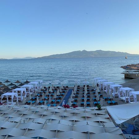 Cocktail & Dreams - Beach Hotel Саранда Екстер'єр фото