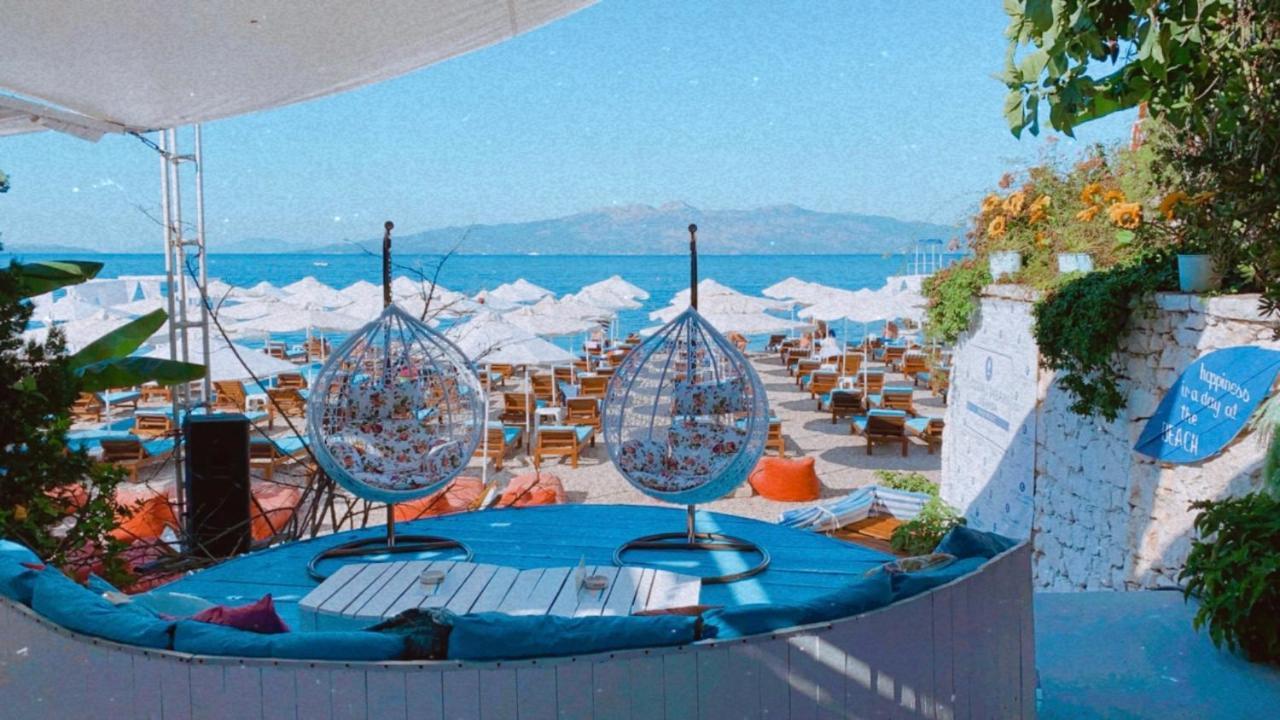 Cocktail & Dreams - Beach Hotel Саранда Екстер'єр фото