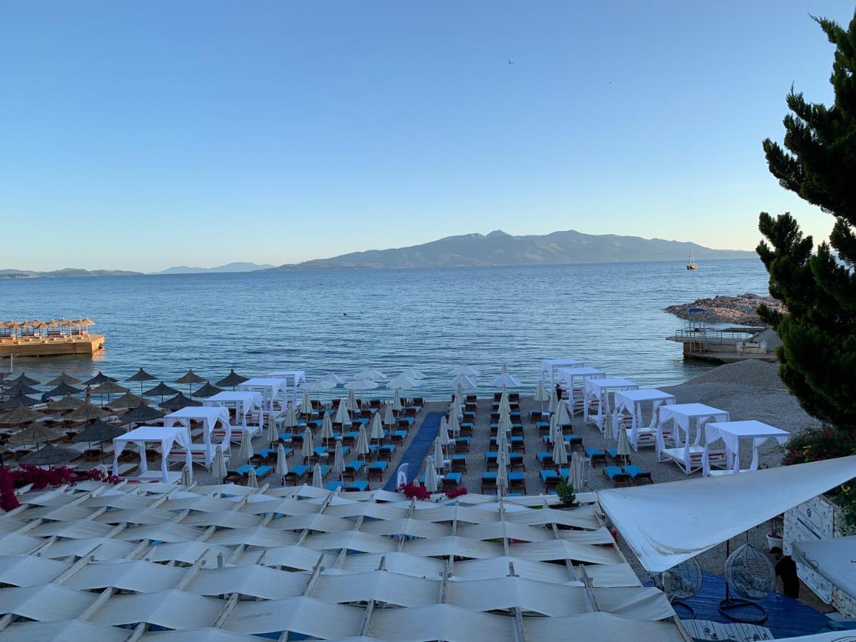 Cocktail & Dreams - Beach Hotel Саранда Екстер'єр фото